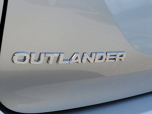 2024 Mitsubishi Outlander SEL in Butler, PA - Mike Kelly Automotive