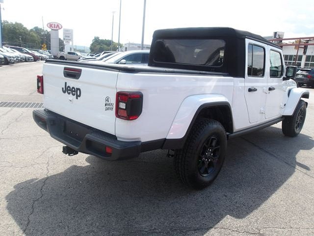 2024 Jeep Gladiator Willys