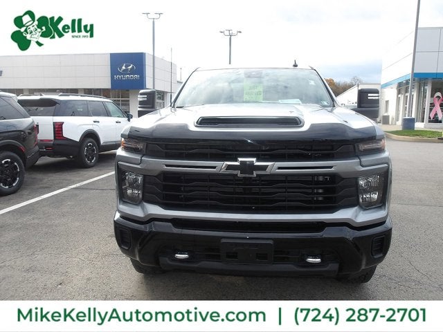 2025 Chevrolet Silverado 2500HD Custom