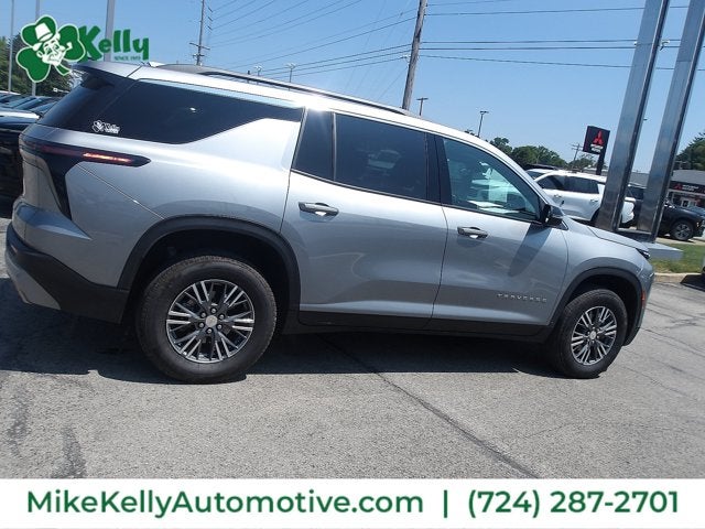 2026 Chevrolet Traverse AWD LT
