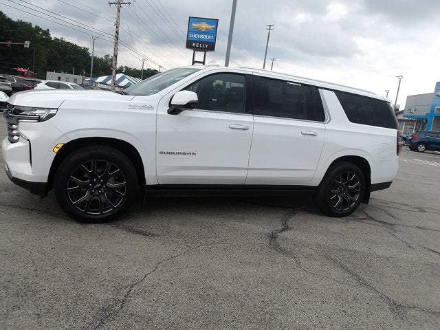 2023 Chevrolet Suburban High Country