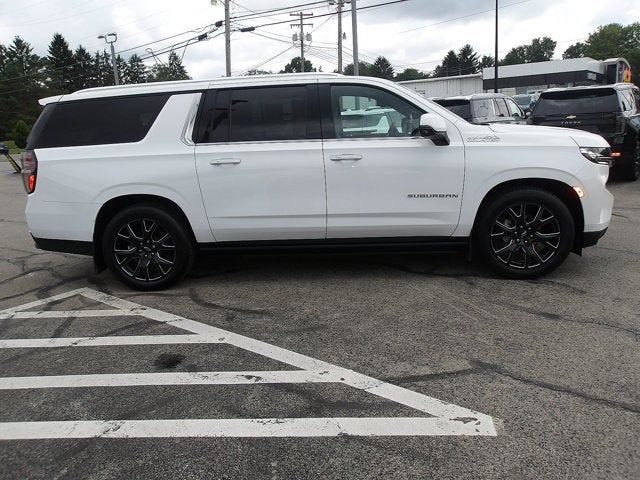 2023 Chevrolet Suburban High Country