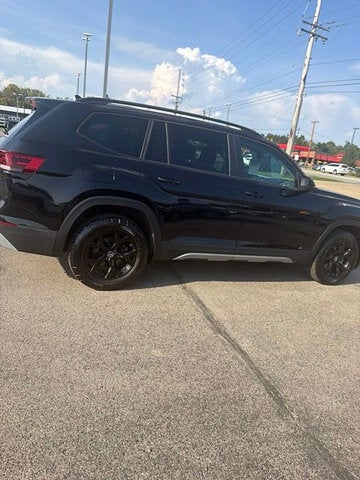2025 Volkswagen Atlas 2.0T Peak Edition