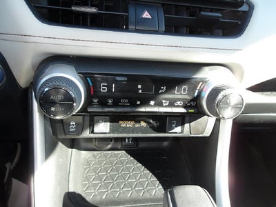 2019 Toyota RAV4 Hybrid XLE
