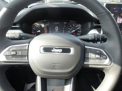 2023 Jeep Compass Latitude Lux