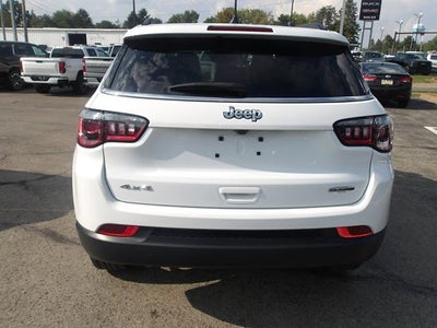 2023 Jeep Compass Latitude Lux