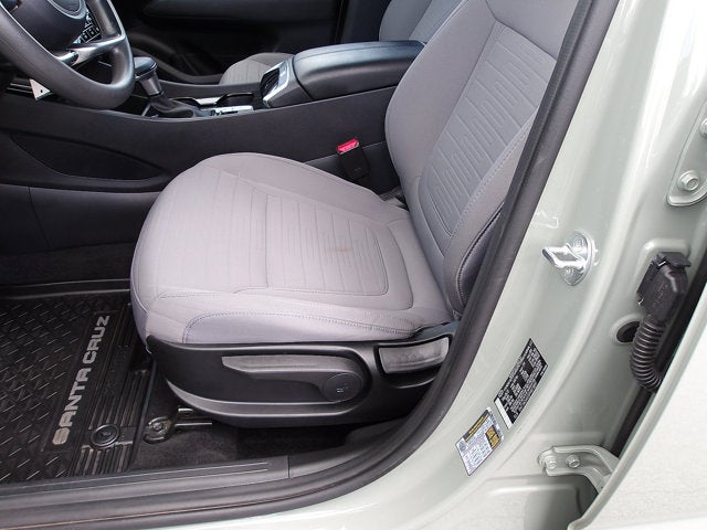 2023 Hyundai Santa Cruz SE