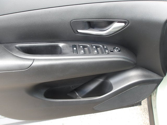2023 Hyundai Santa Cruz SE