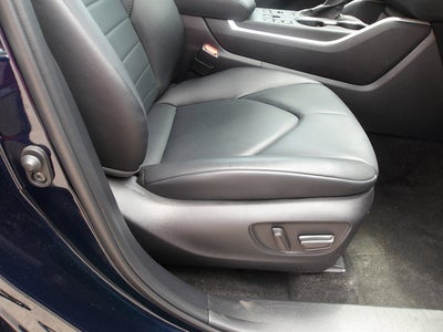 2024 Toyota Highlander Base