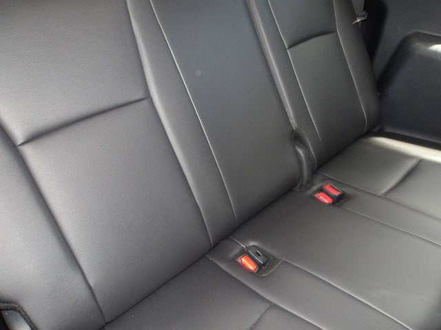 2024 Toyota Highlander Base