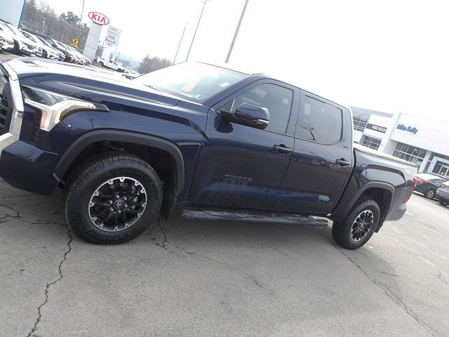 2025 Toyota Tundra 4WD Base