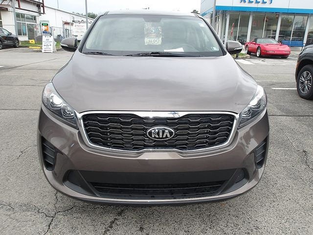 Used 2020 Kia Sorento LX with VIN 5XYPGDA31LG647810 for sale in Butler, PA