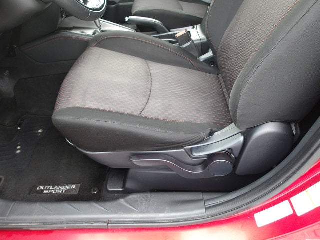 2019 Mitsubishi Outlander Sport Base