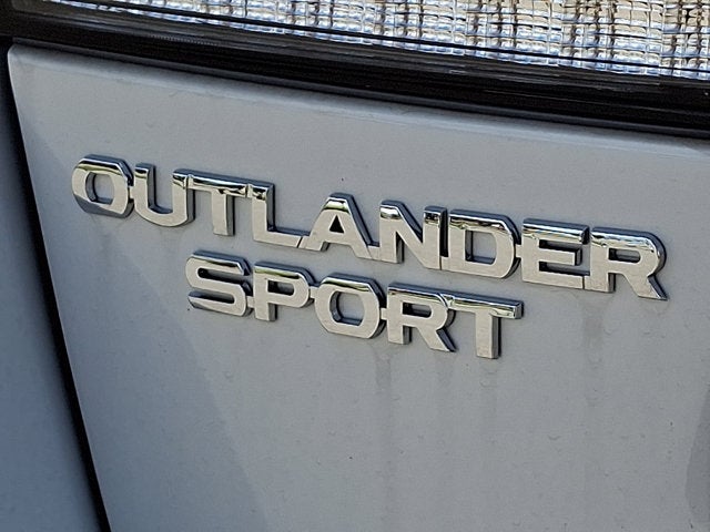 2027 Mitsubishi Outlander Sport Base