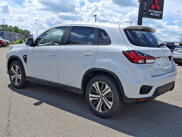 2027 Mitsubishi Outlander Sport Base
