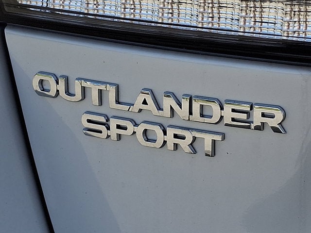 2027 Mitsubishi Outlander Sport Base