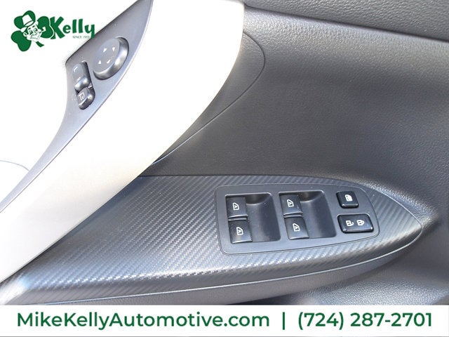 2023 Mitsubishi Eclipse Cross Base