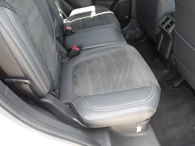 2020 Mitsubishi Outlander Base