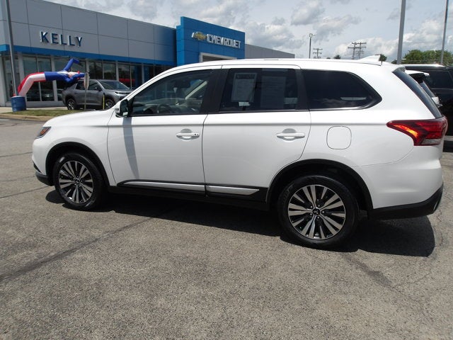 2020 Mitsubishi Outlander Base