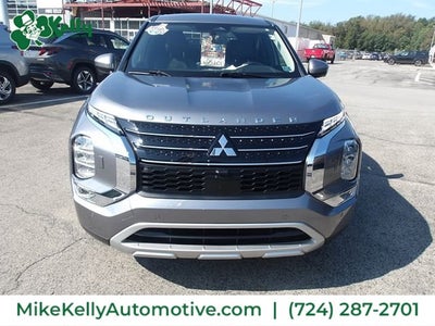 2023 Mitsubishi Outlander SE Special Edition