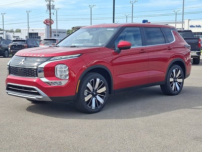 2025 Mitsubishi Outlander SE
