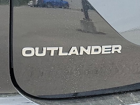 2024 Mitsubishi Outlander SE in Butler, PA - Mike Kelly Automotive