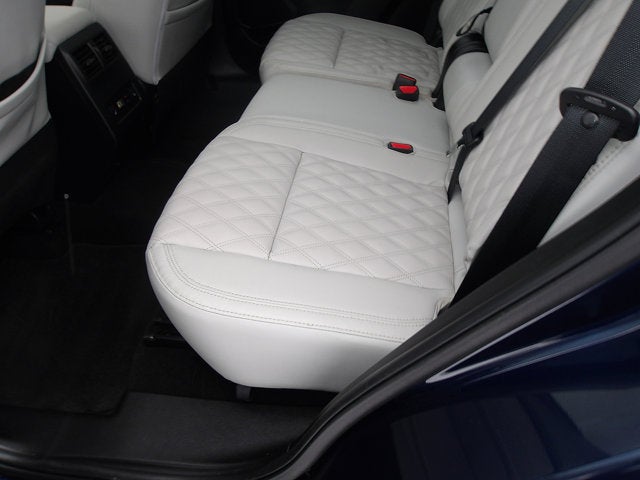 2023 Mitsubishi Outlander Base