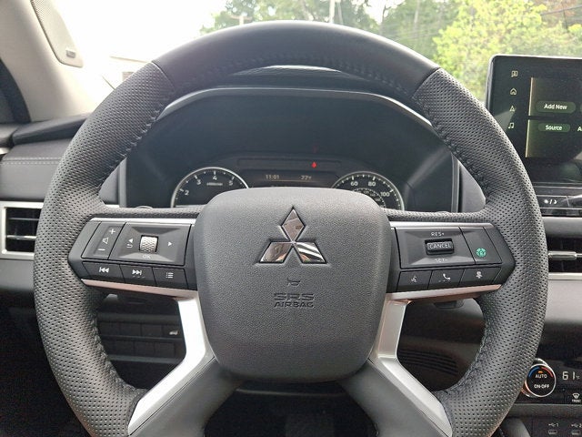 2025 Mitsubishi Outlander Trail Edition