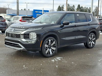 2026 Mitsubishi Outlander SE