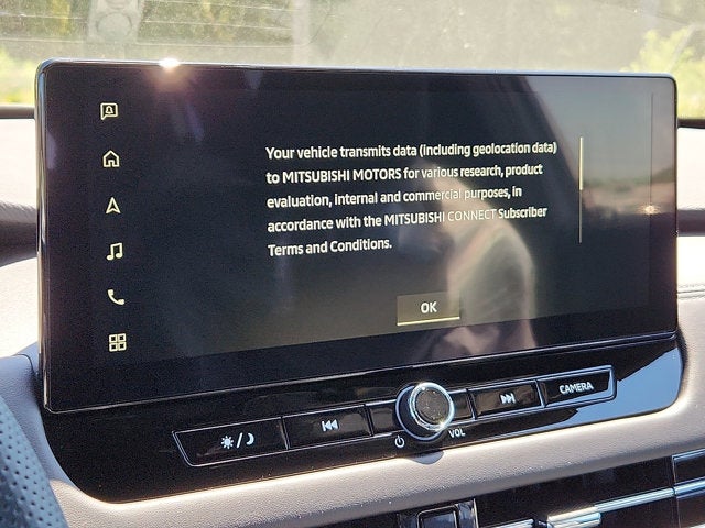 2026 Mitsubishi Outlander Base