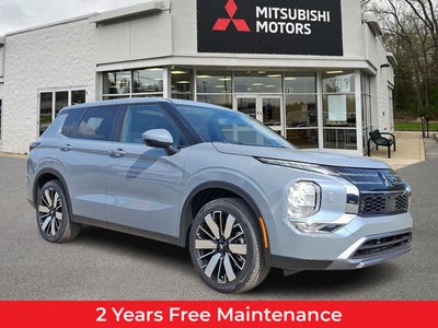 2026 Mitsubishi Outlander SE