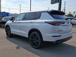 2026 Mitsubishi Outlander Base
