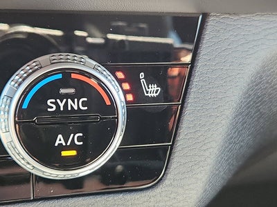 2026 Mitsubishi Outlander Base