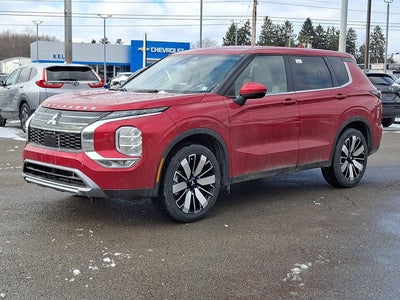 2026 Mitsubishi Outlander SE