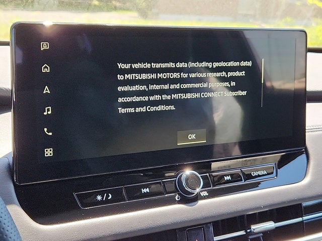 2026 Mitsubishi Outlander Base