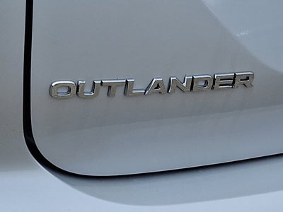 2025 Mitsubishi Outlander SEL