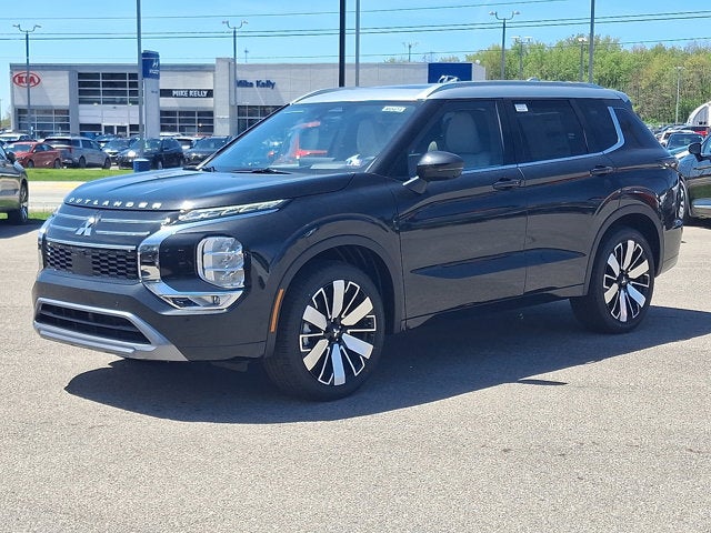 2025 Mitsubishi Outlander Base