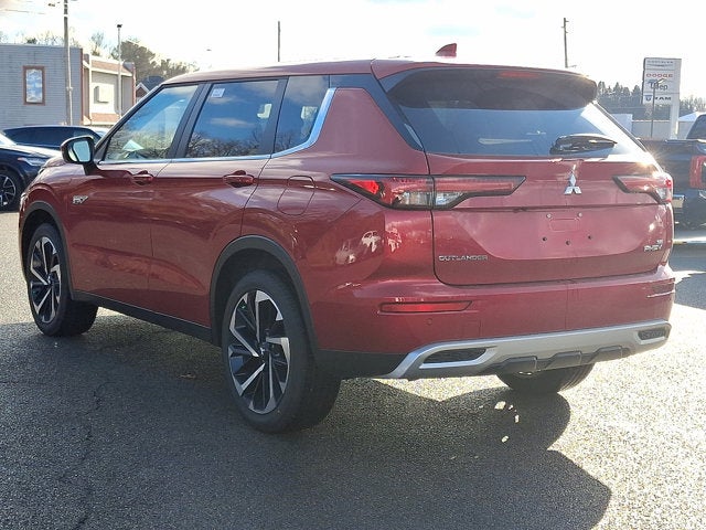2025 Mitsubishi Outlander Plug-In Hybrid SE