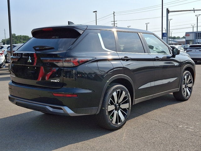 2026 Mitsubishi Outlander Plug-In Hybrid SE