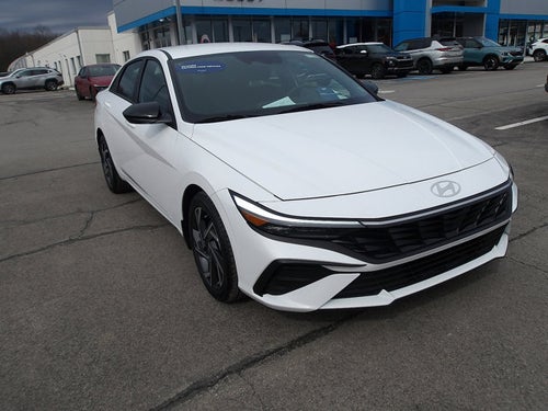 2025 Hyundai Elantra SEL Sport