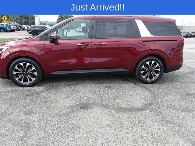 2024 Kia Carnival EX