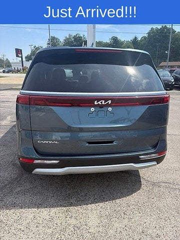 2024 Kia Carnival EX