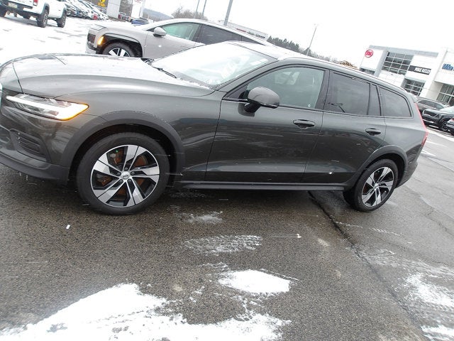 2020 Volvo V60 Cross Country T5 AWD