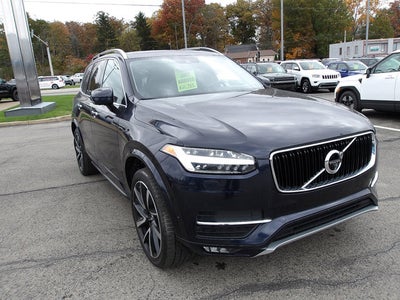 2019 Volvo XC90 Momentum