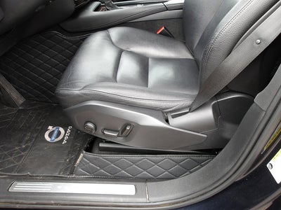 2019 Volvo XC90 Momentum