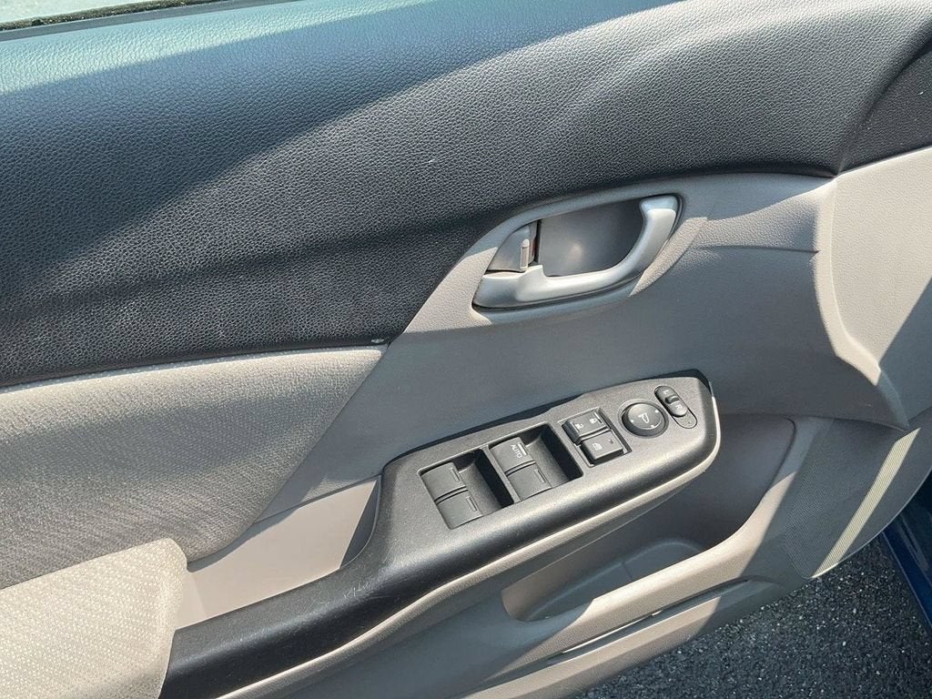 2013 Honda Civic Sdn LX