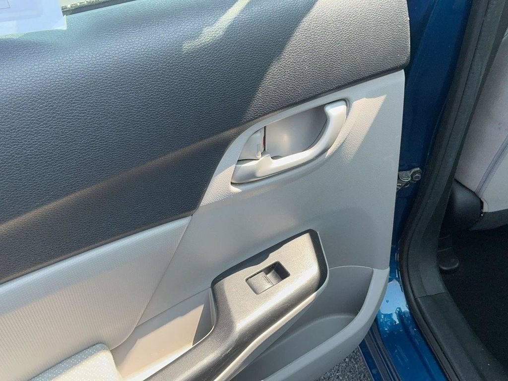 2013 Honda Civic Sdn LX