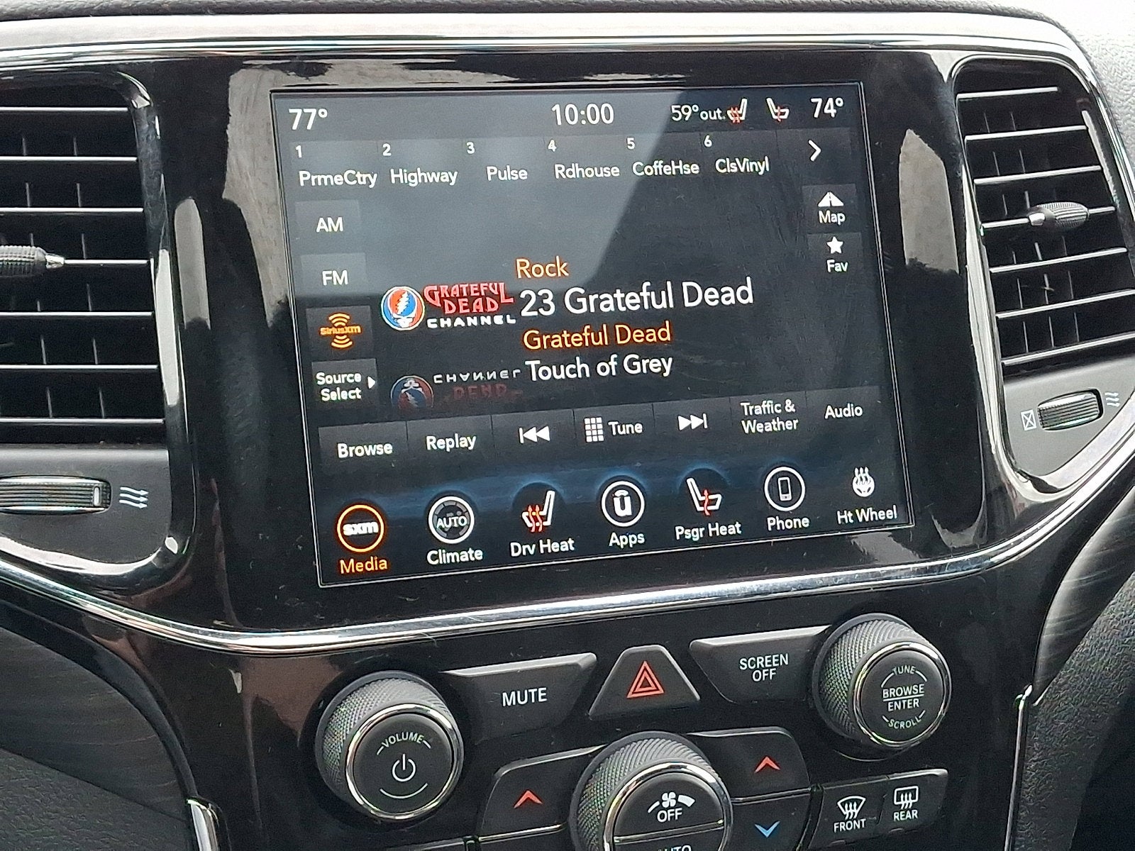 2020 Jeep Grand Cherokee Altitude