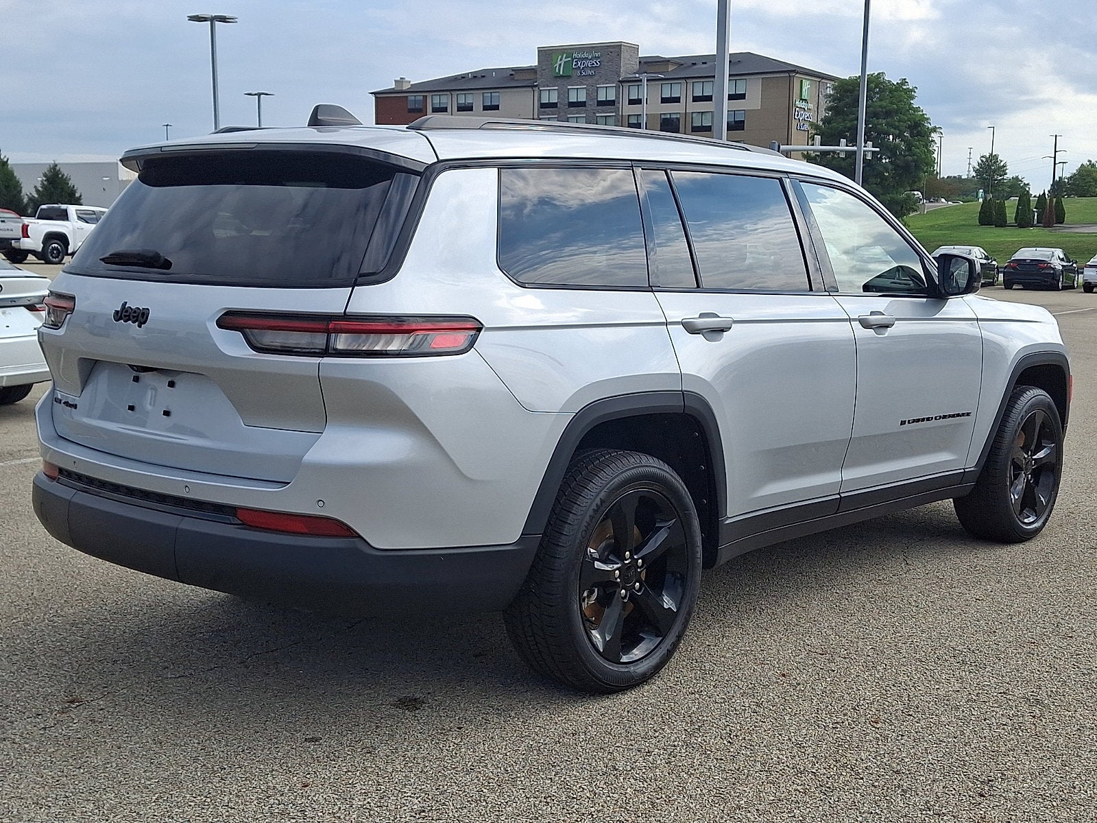 2022 Jeep Grand Cherokee L Altitude
