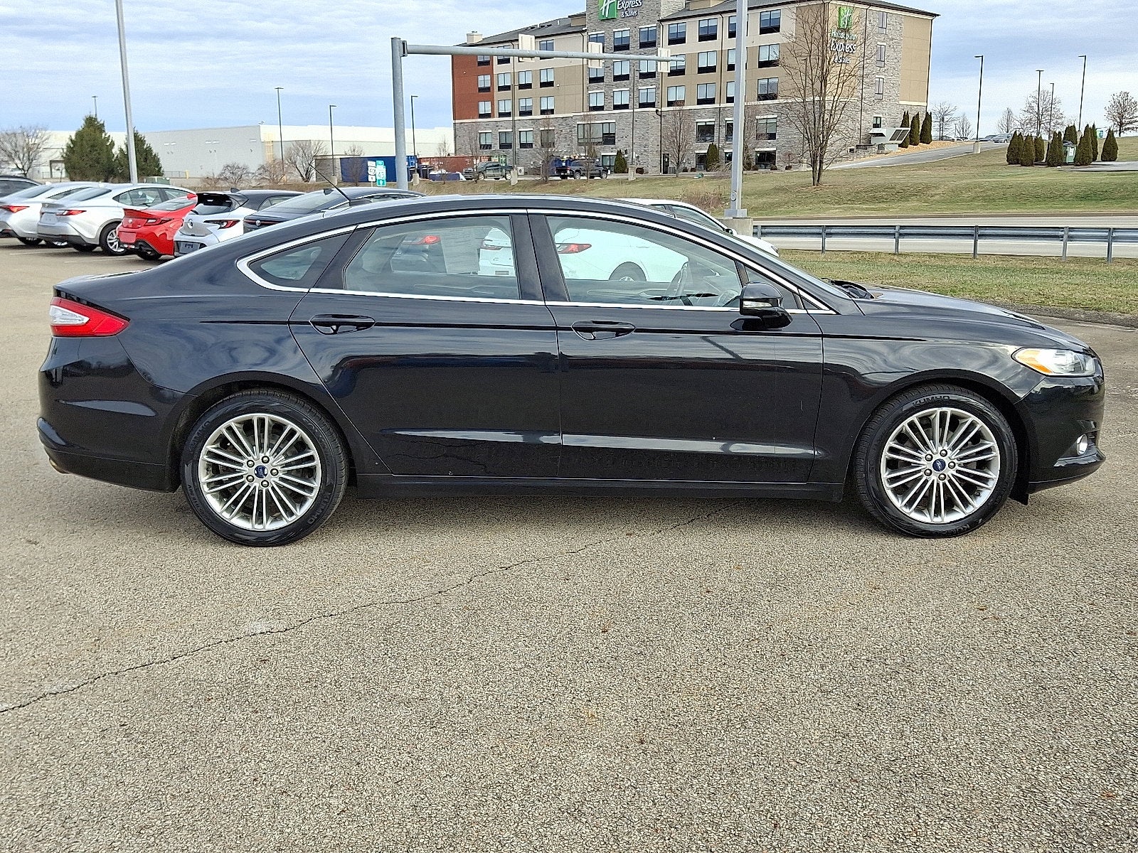 2015 Ford Fusion SE